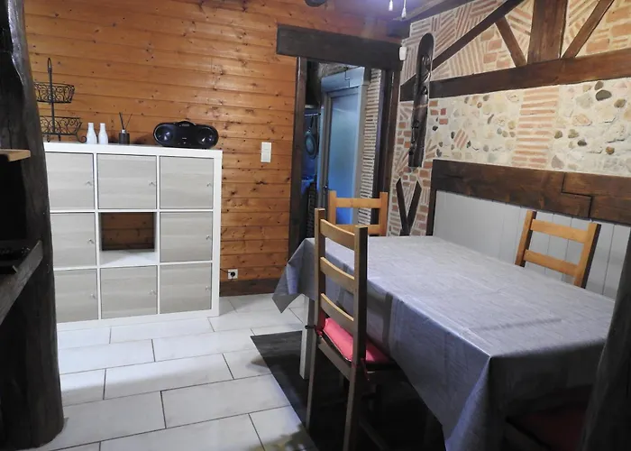 La Maison Du Caminol Feriehus *